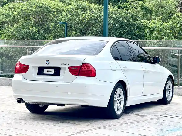BMW 3 Series 2012