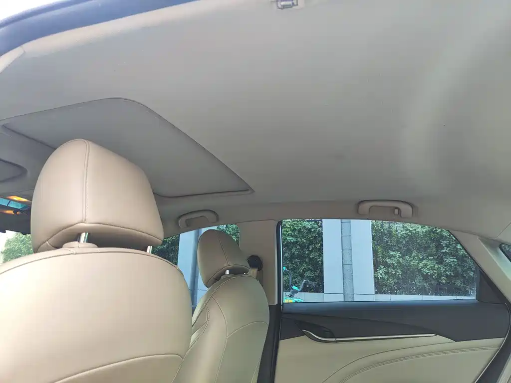 Buick Excelle 2015 — фото 10