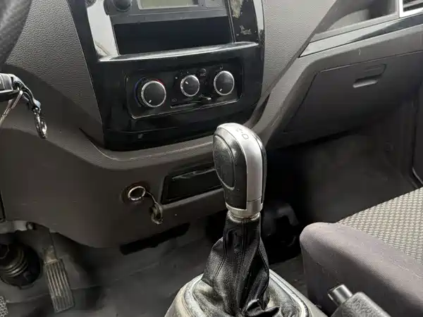 Dongfeng Yufeng EM26 2022
