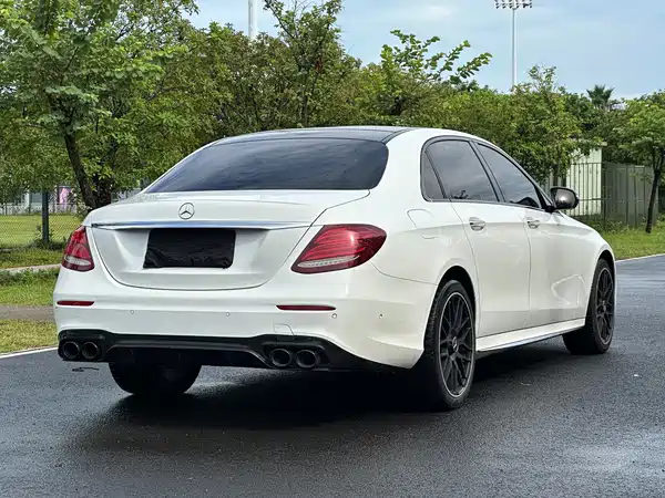 Mercedes-Benz E-Class 2019