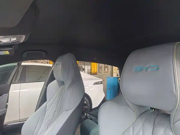 BYD Seal 2023