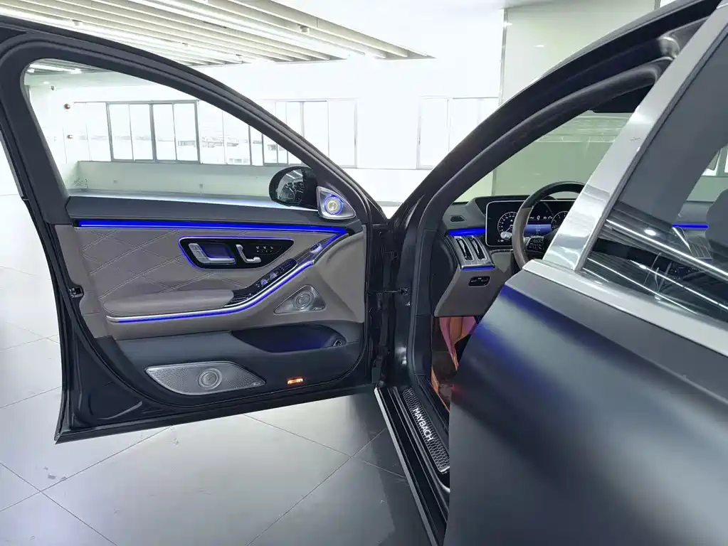 Mercedes-Benz S-Class 2023 — фото 6