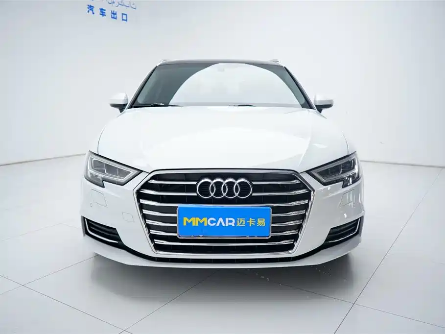 Audi A3 2018 — фото 5