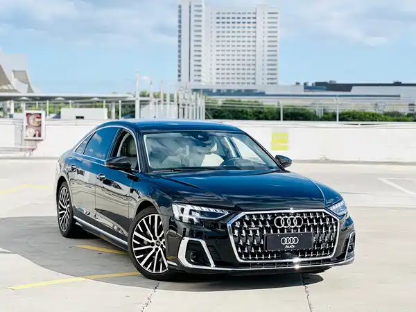 Audi A8 2023