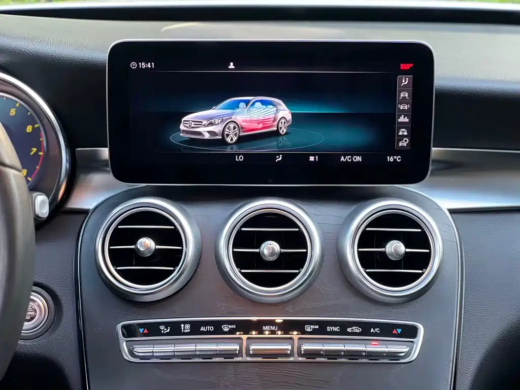 Mercedes-Benz C-Class 2021 — фото 12