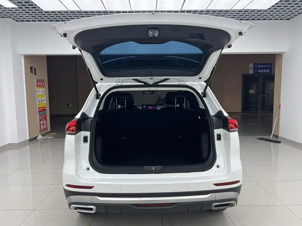 Haval H6 2023 — фото 18