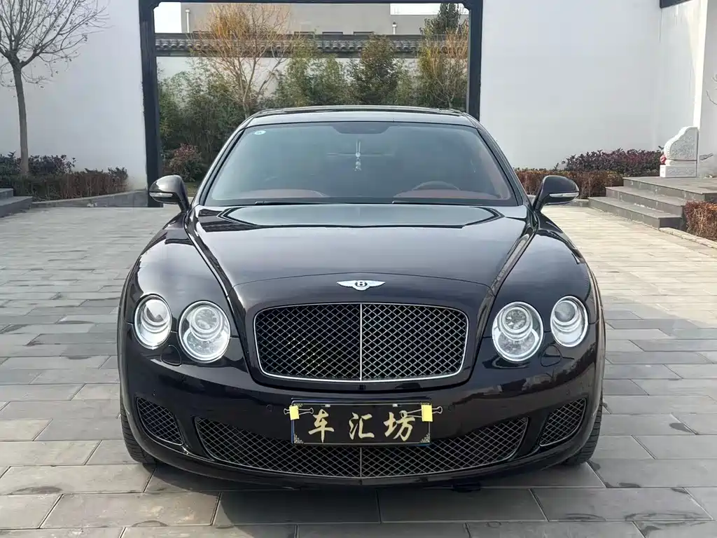 Bentley Flying Spur 2011 — фото 2