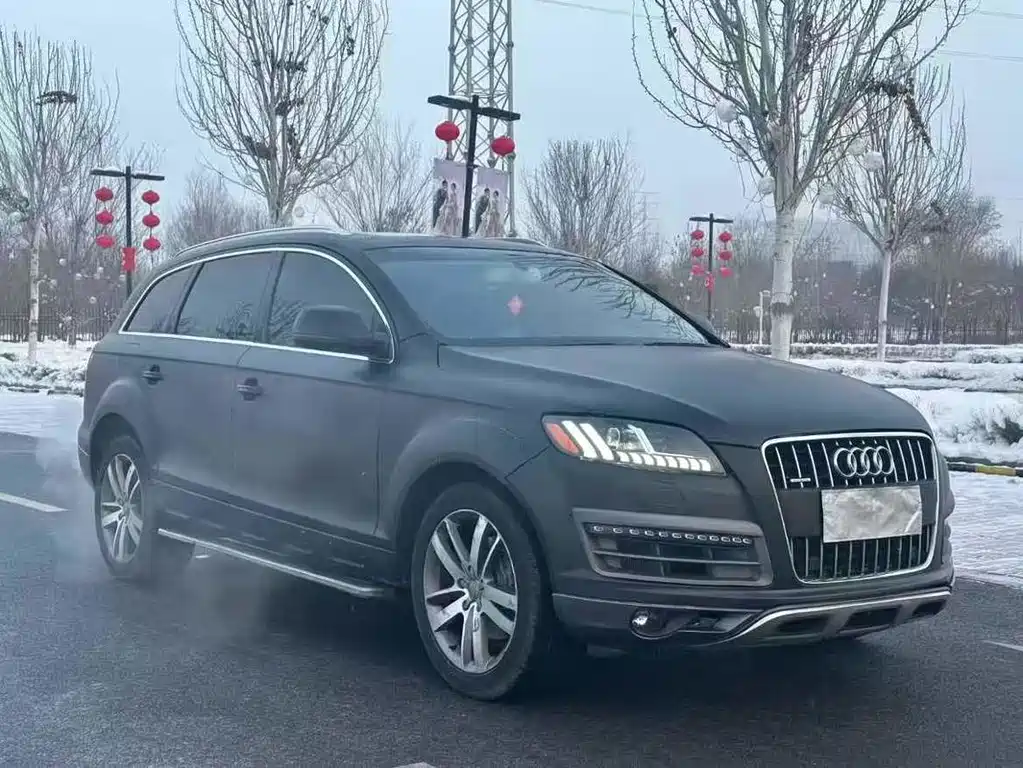 Audi Q7 2015 — фото 1