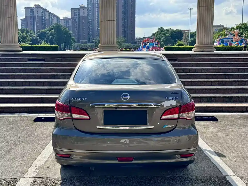 Nissan Sylphy 2018 — фото 10