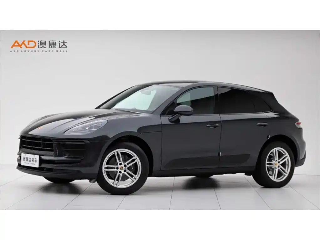 Porsche Macan 2023 — фото 1
