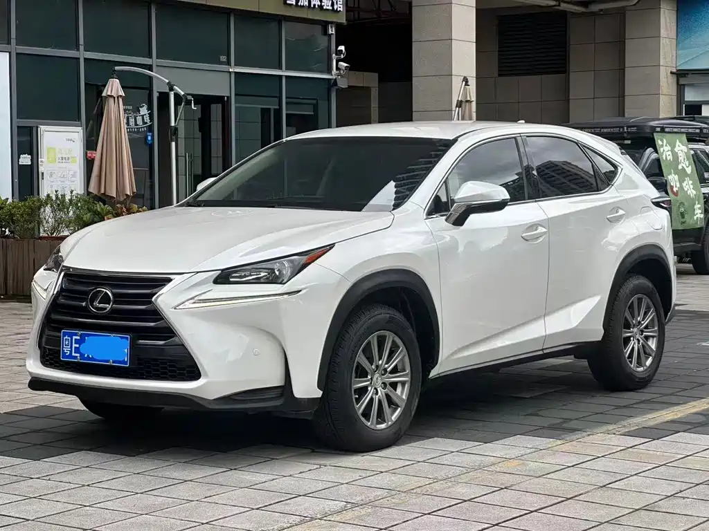 Lexus NX 2017