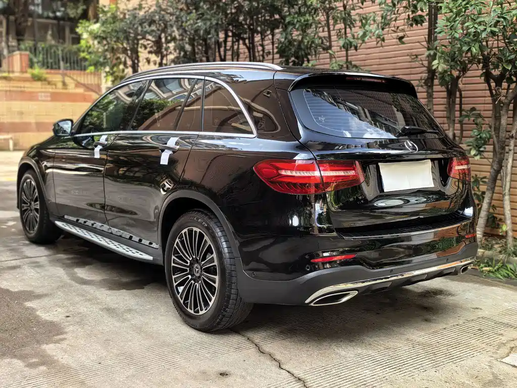 Mercedes-Benz GLC 2019 — фото 12