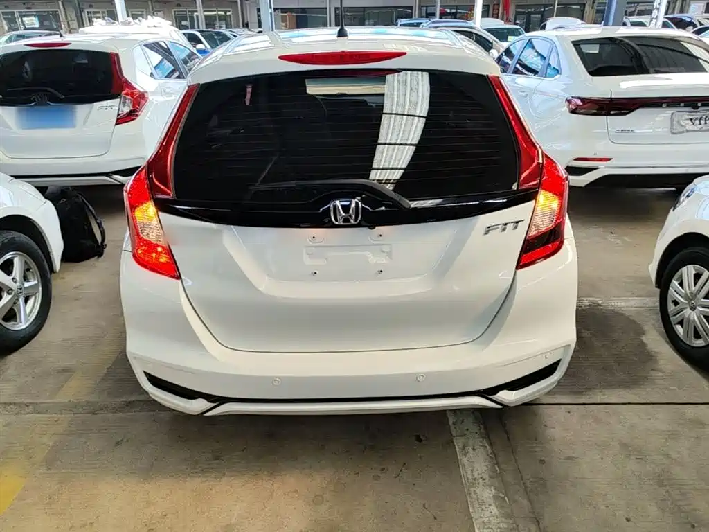 Honda Fit 2020 — фото 6