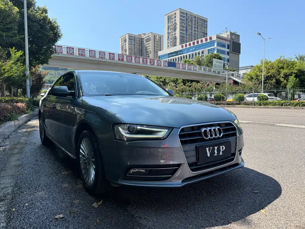 Audi A4L 2014