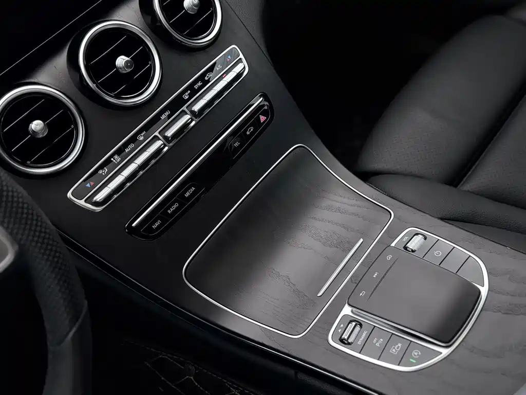 Mercedes-Benz C-Class 2020 — фото 7