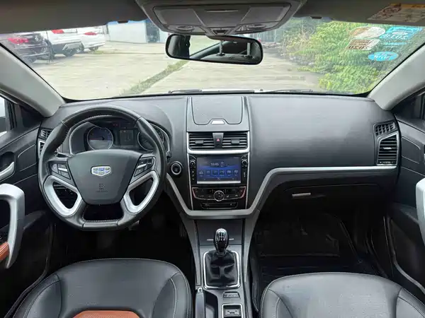 Geely Emgrand 2016