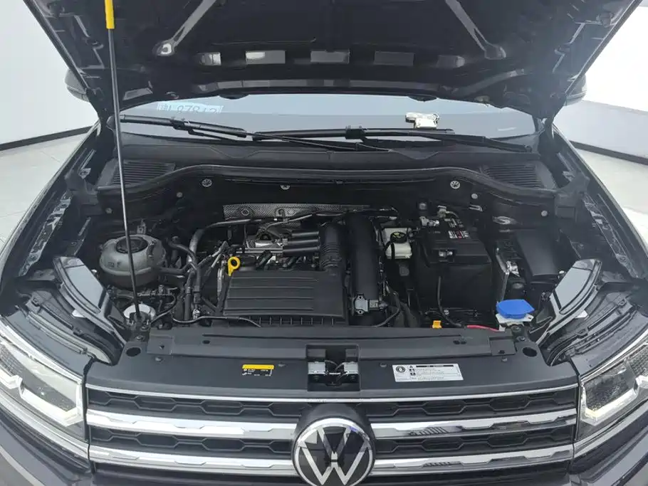 Volkswagen Tharu 2021 — фото 10