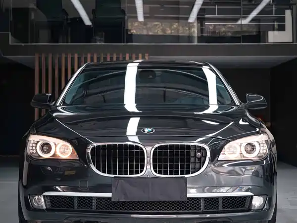 BMW 7 Series 2009
