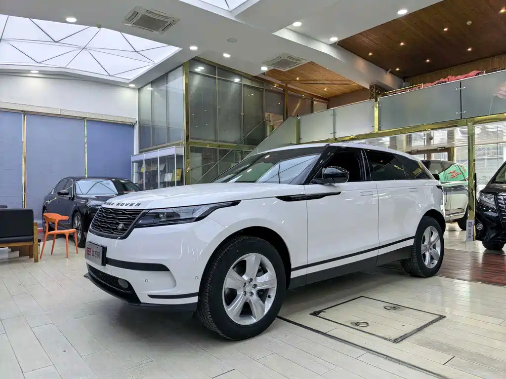 Land Rover Range Rover Velar 2025
