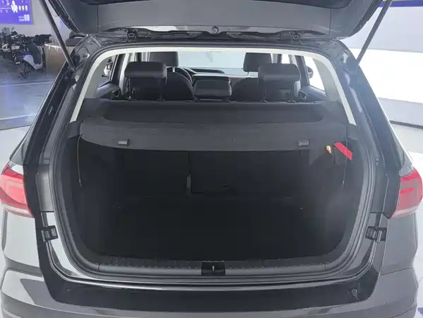 Volkswagen Tharu 2021