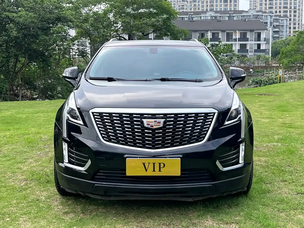 Cadillac XT5 2018 — фото 1