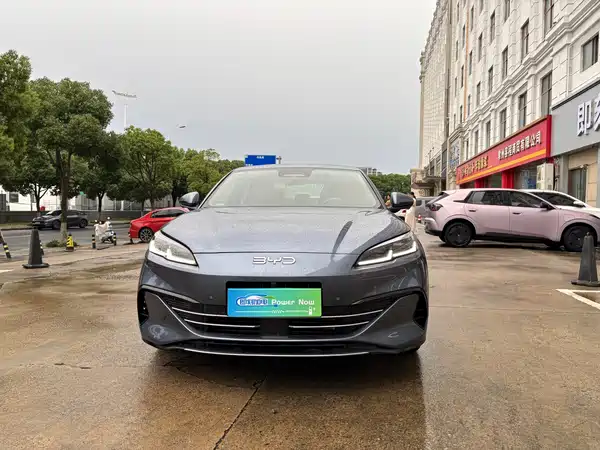 BYD Seal 06 2025