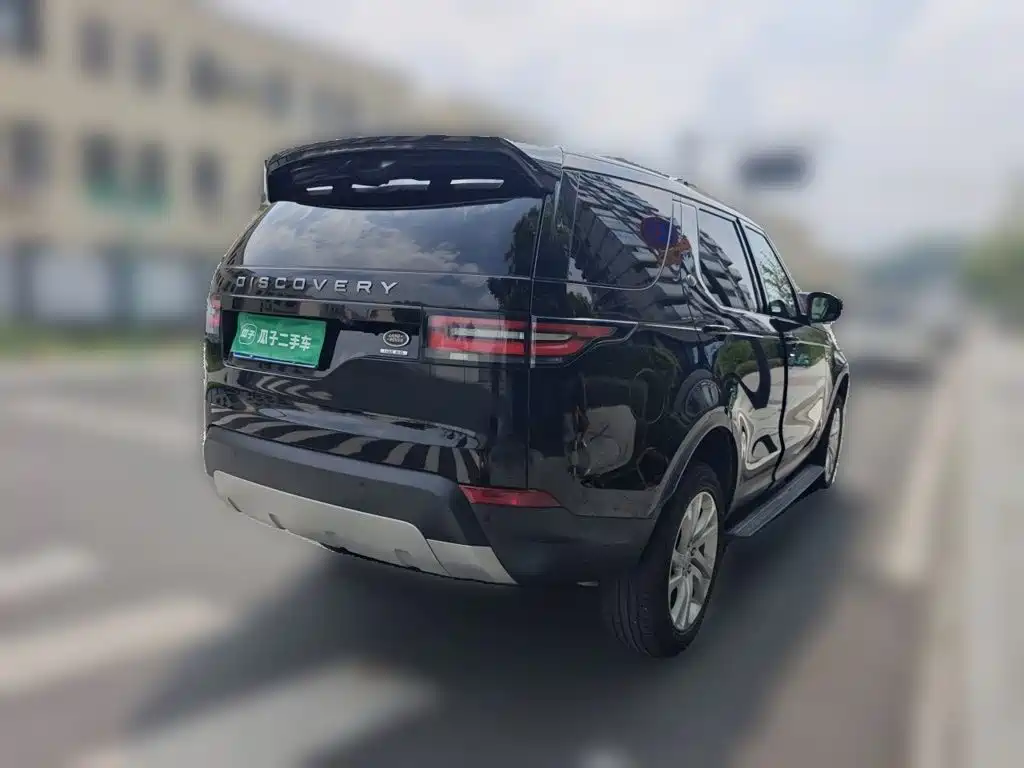Land Rover Discovery 2019 — фото 4