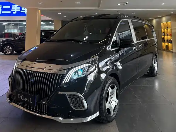 Mercedes-Benz Vito 2024