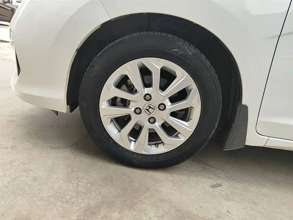 Honda Fit 2018 — фото 23