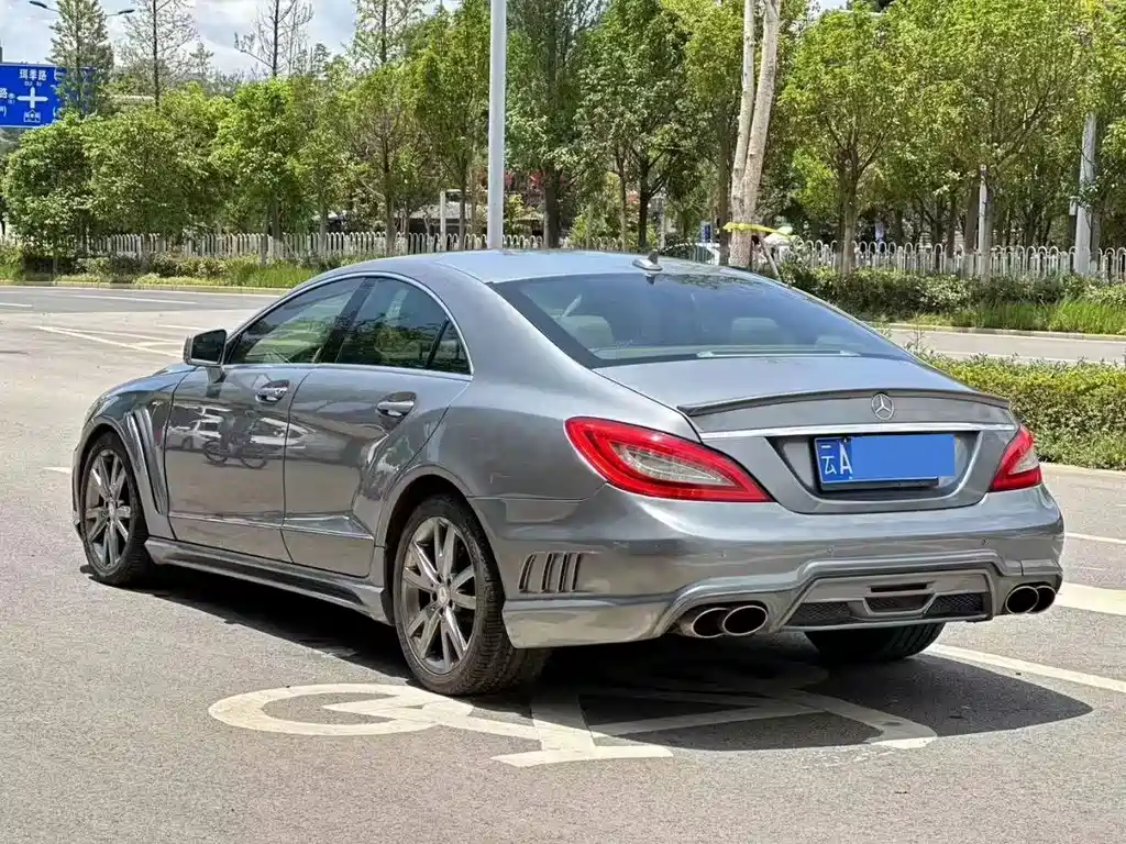 Mercedes-Benz CLS 2012 — фото 9