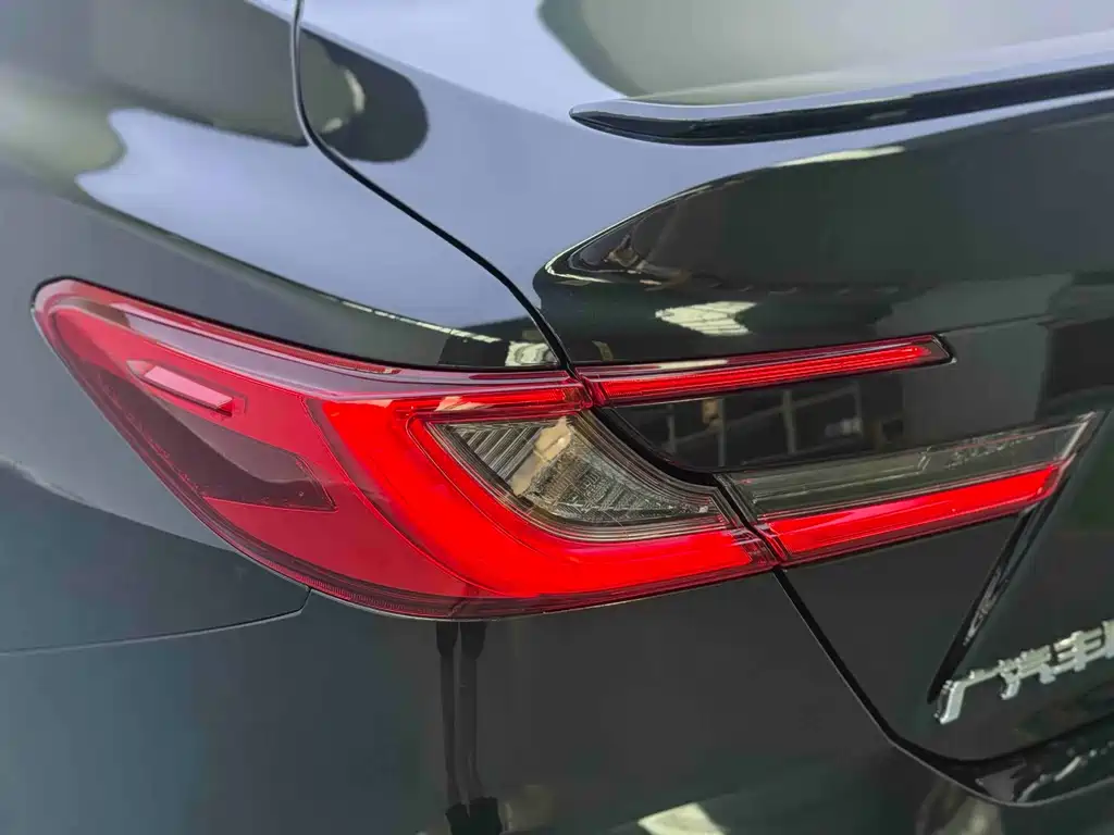 Toyota Camry 2026 — фото 17