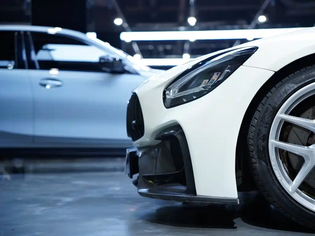 Mercedes-Benz AMG GT 2020 — фото 43