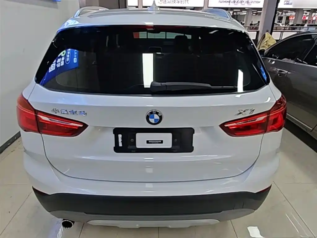 BMW X1 2018 — фото 6