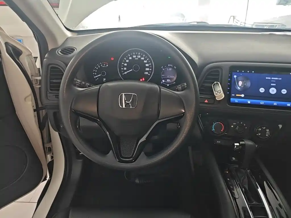 Honda Vezel 2021 — фото 11