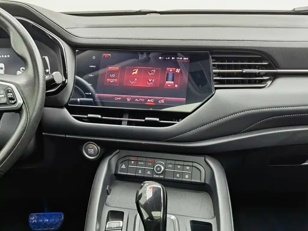 Haval F7 2019 — фото 12