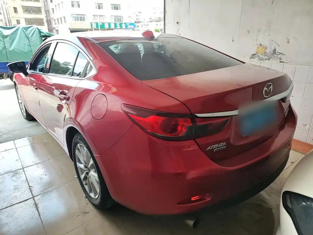 Mazda Atenza 2015