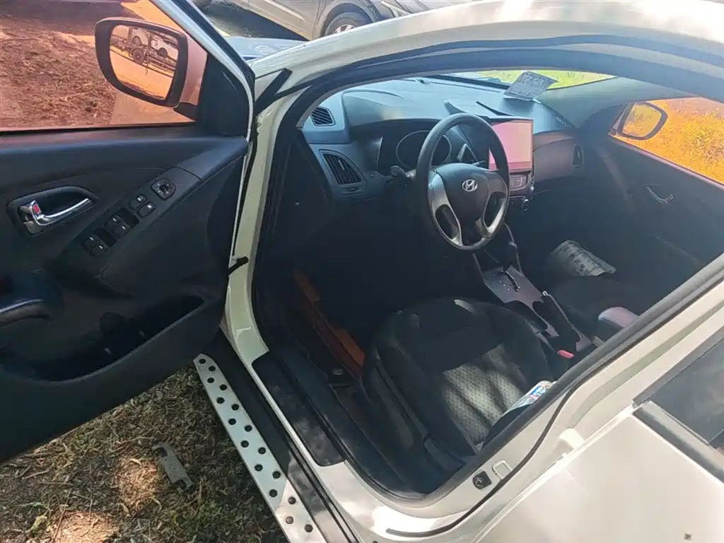 Hyundai ix35 2017 — фото 16