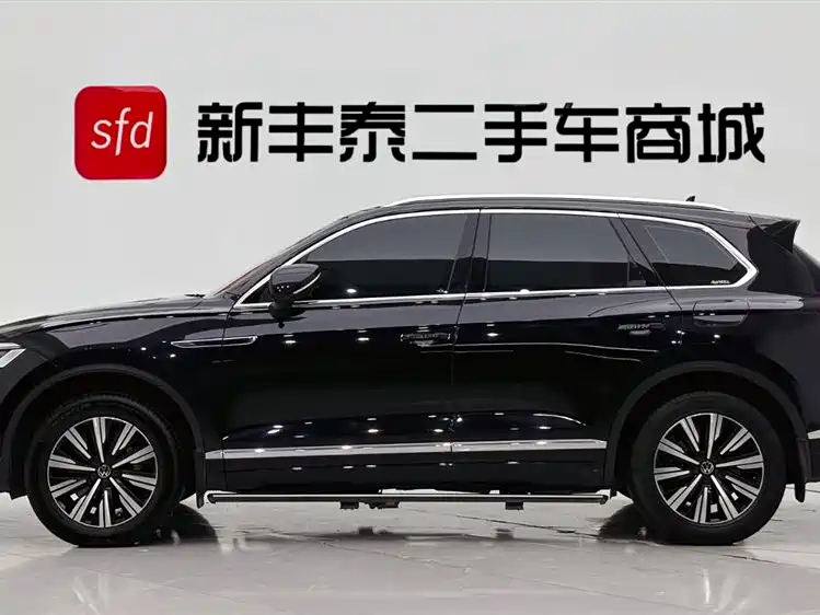 Volkswagen Touareg New Energy 2021 — фото 4