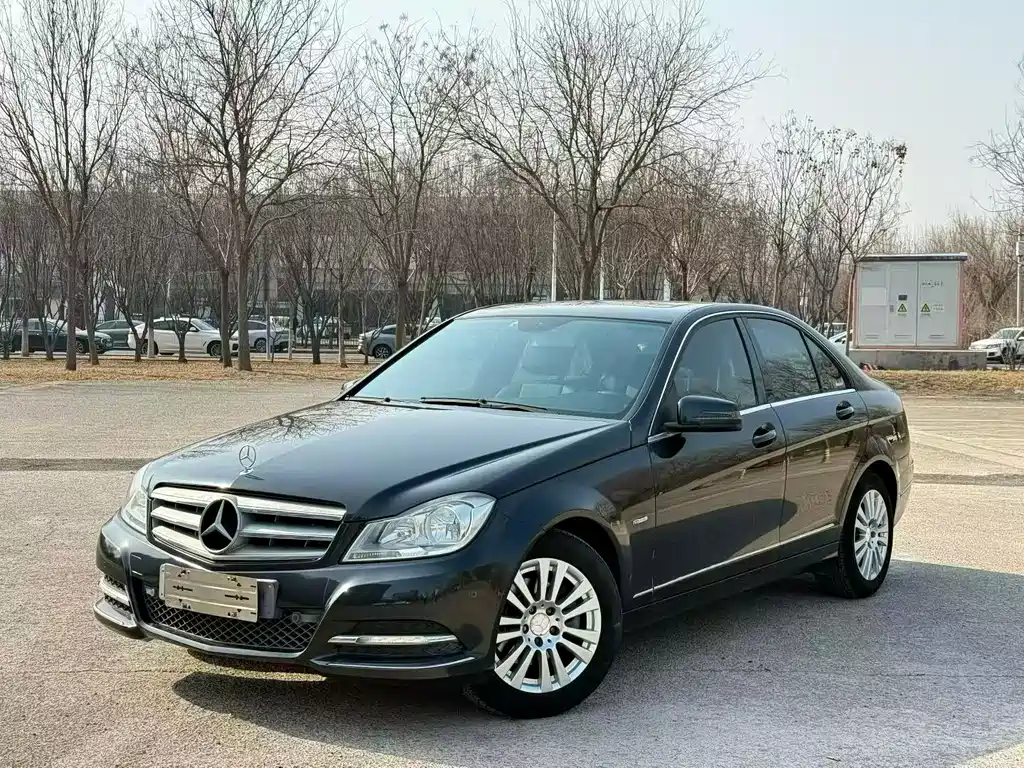 Mercedes-Benz C-Class 2013 — фото 1