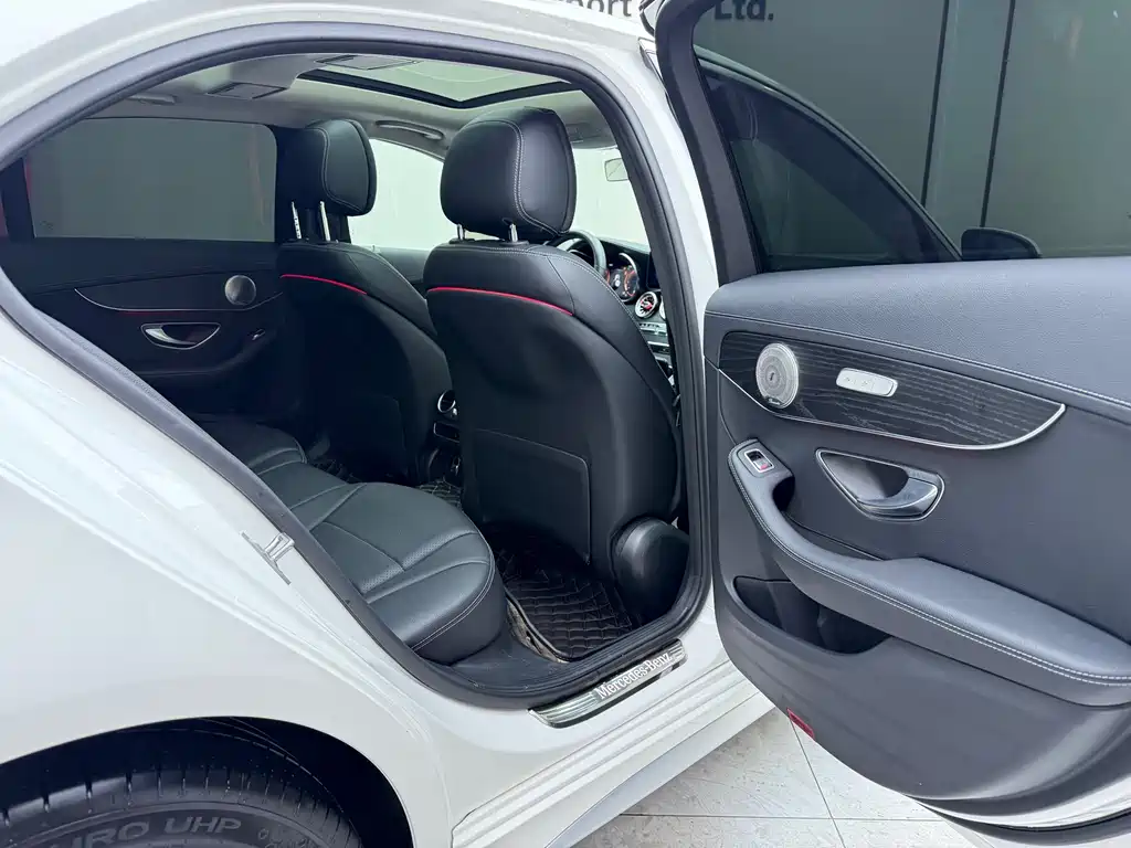 Mercedes-Benz C-Class 2020 — фото 20