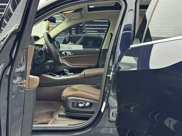 BMW X5 2019