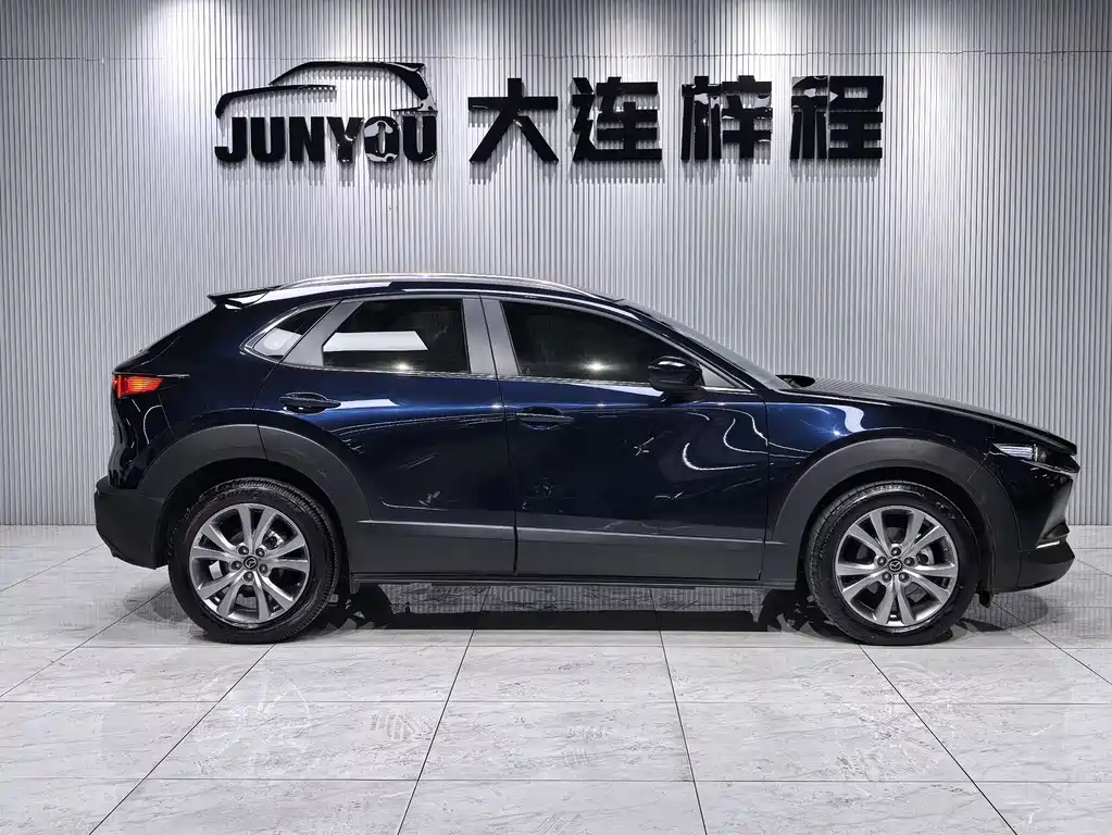 Mazda CX-30 2022 — фото 4