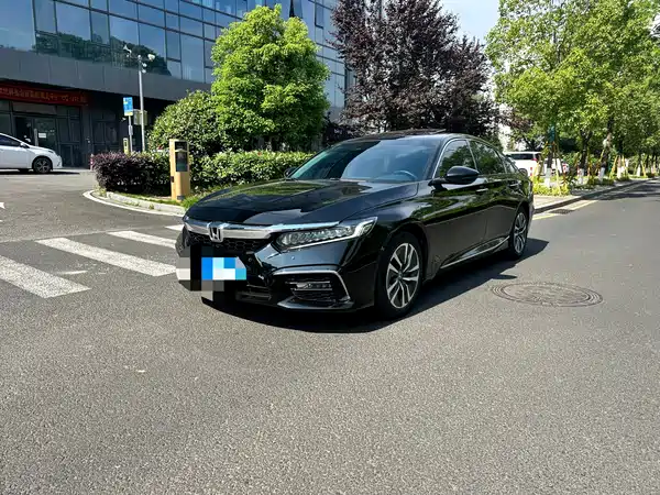 Honda Inspire 2022