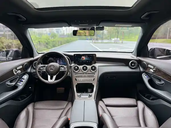 Mercedes-Benz GLC 2020