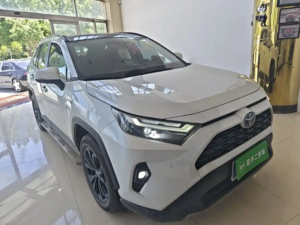 Toyota RAV4 2023