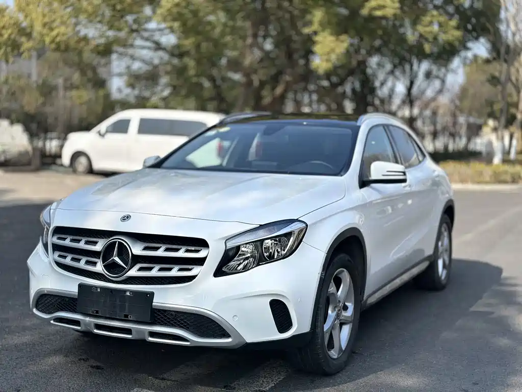 Mercedes-Benz GLA 2018 — фото 1