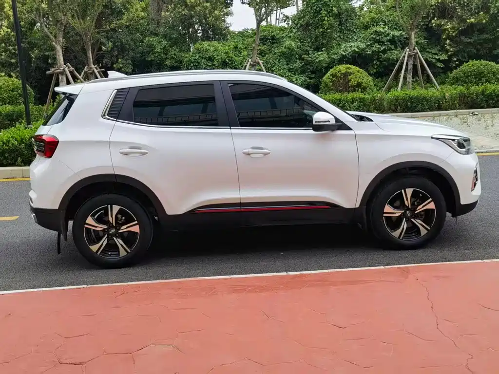 Chery Tiggo 5x 2022 — фото 8