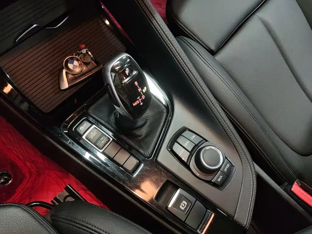 BMW X2 2019 — фото 14