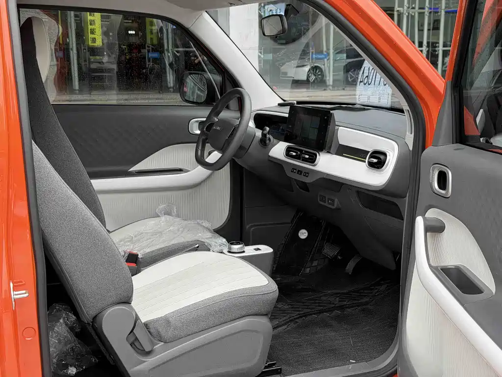 Geely Galaxy Panda 2026 — фото 10
