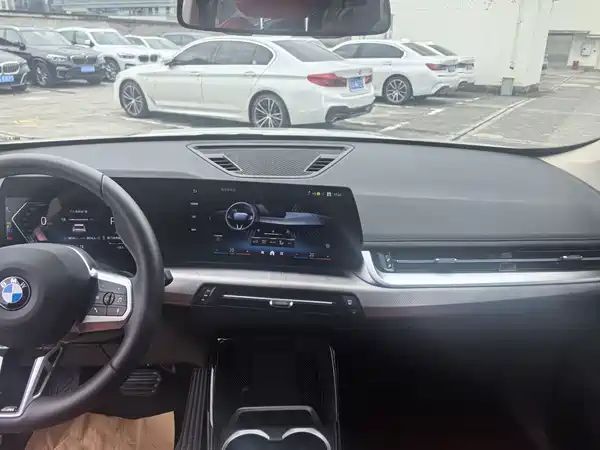 BMW X1 2025